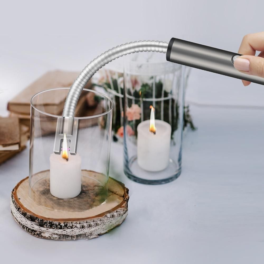 HOW TO EXTINGUISH A SCENTED CANDLE?