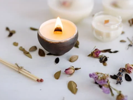 What Is The Best Wax For Melts and Tarts? (5 Ways To Get Fragrance）